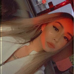 Meet your Posher, Alexandra